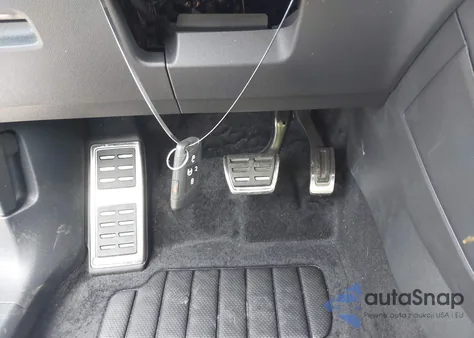 2024 Volkswagen Tiguan 2.0T Sel R-Line z USA, uszkodzony, nr VIN 3VV4B7AX3RM021453